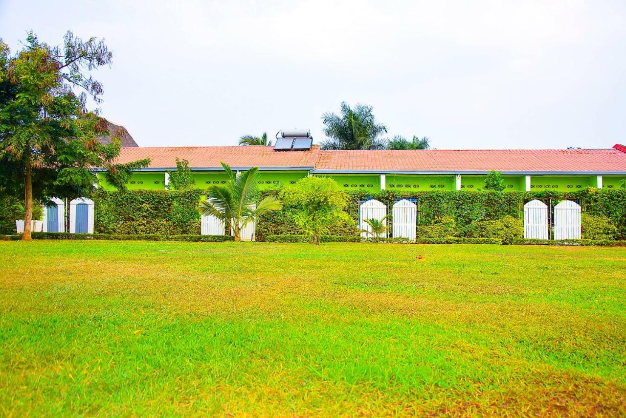 Saint Blaise Hotel Buyumbura Habitación foto