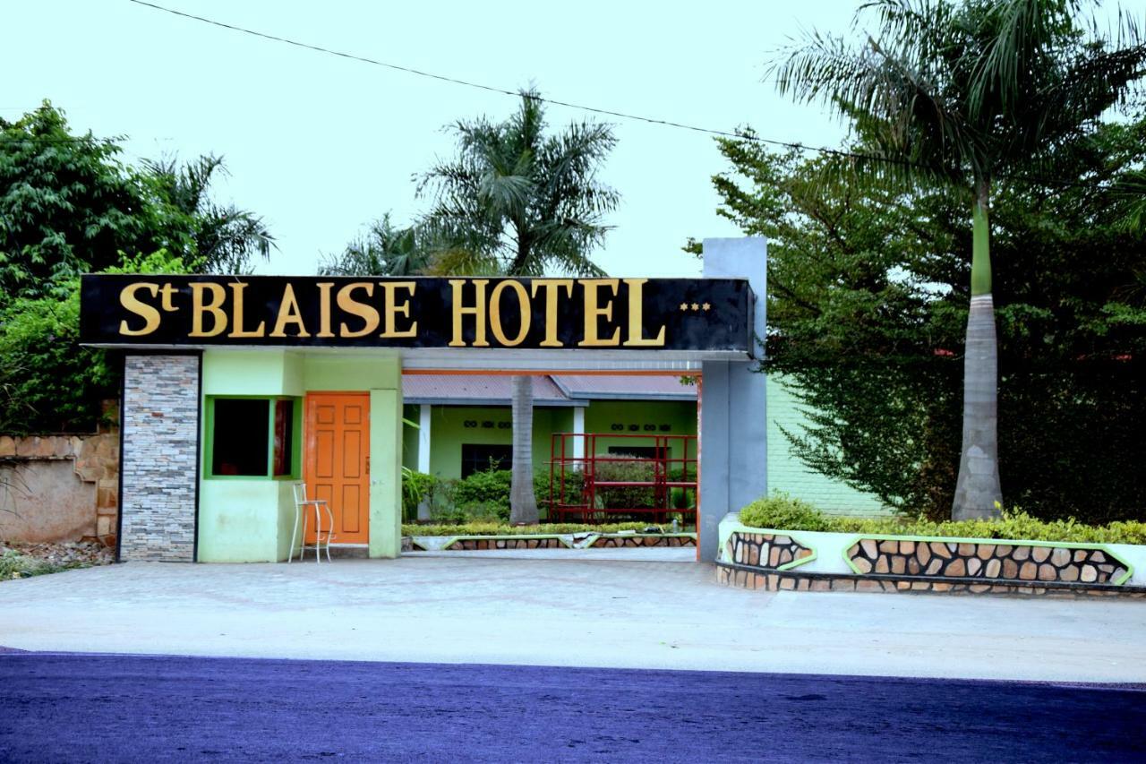 Saint Blaise Hotel Buyumbura Habitación foto